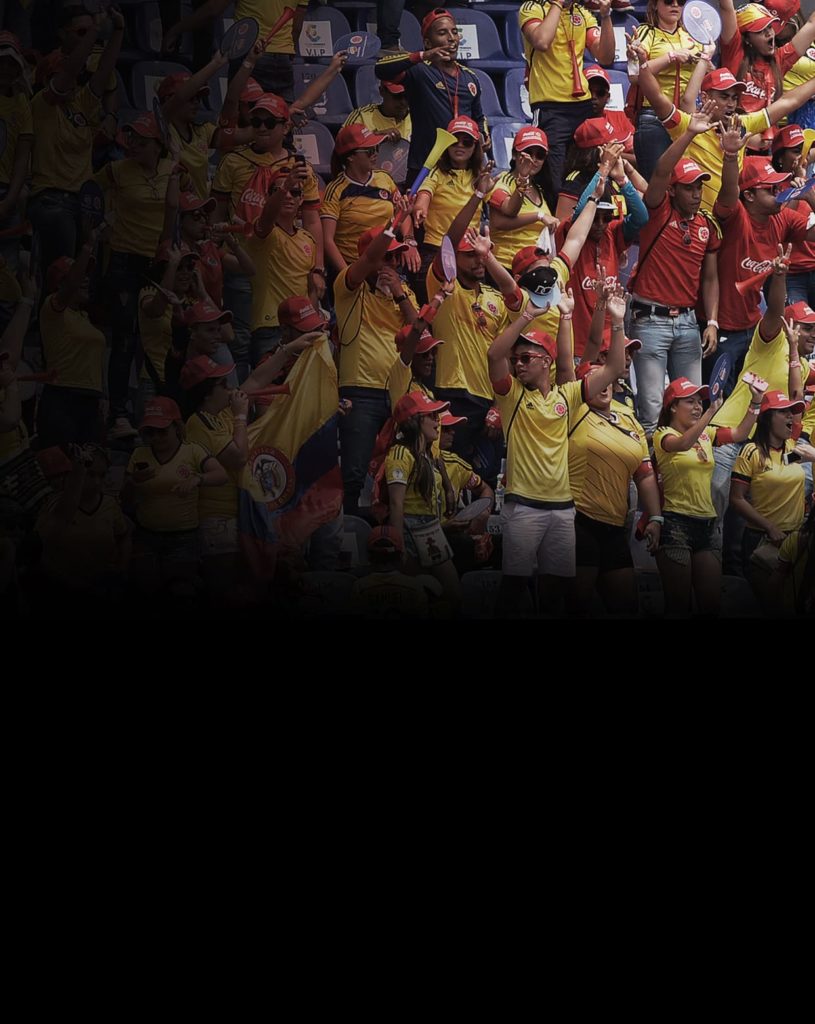 Ecuador-Fans-Mobile