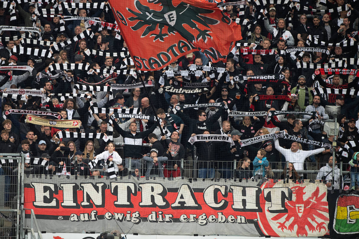 Eintracht-Frankfurt-Fans Frauen Bundesliga