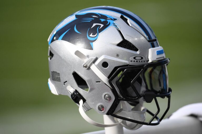 carolina-panthers-helmet