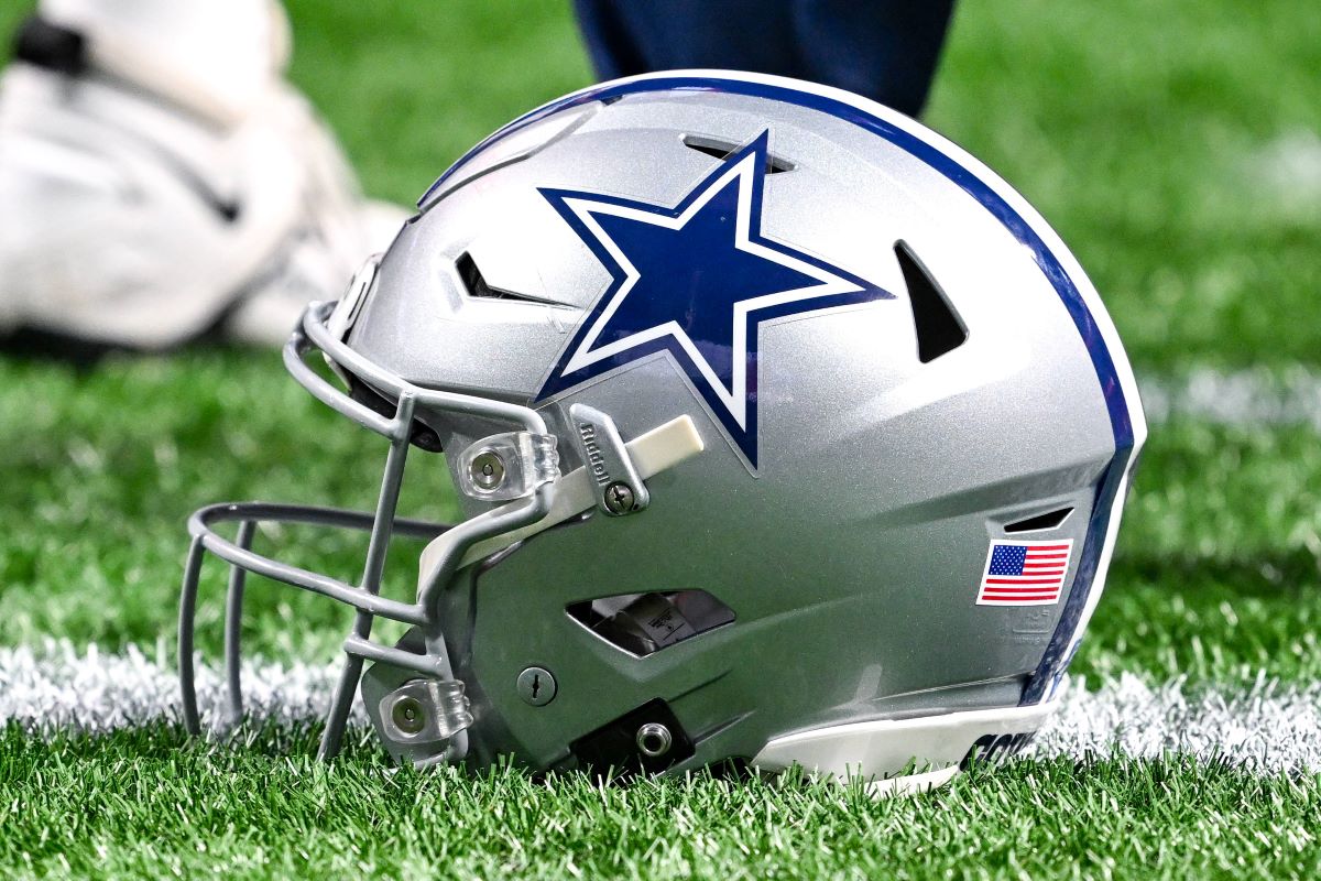 dallas-cowboys-helmet