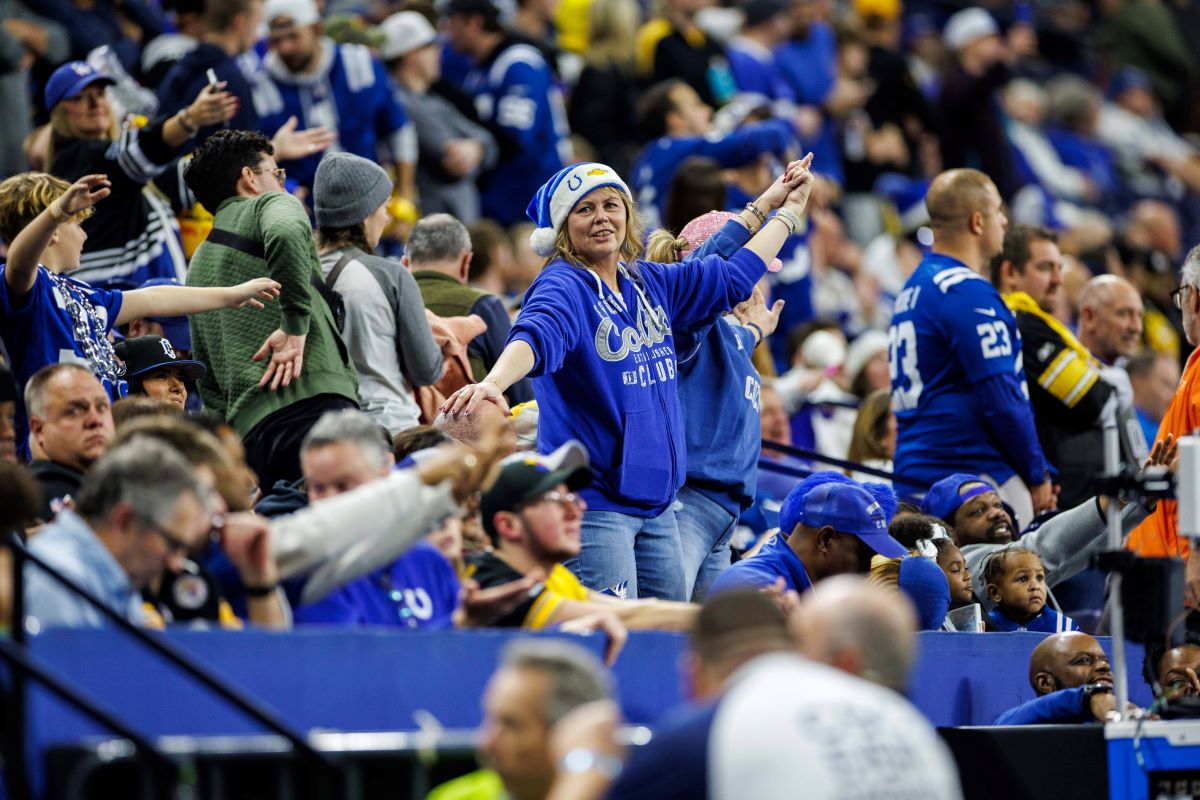 indianapolis-colts-fans