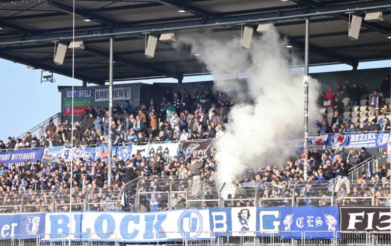 magdeburg-fans-flaggen-2