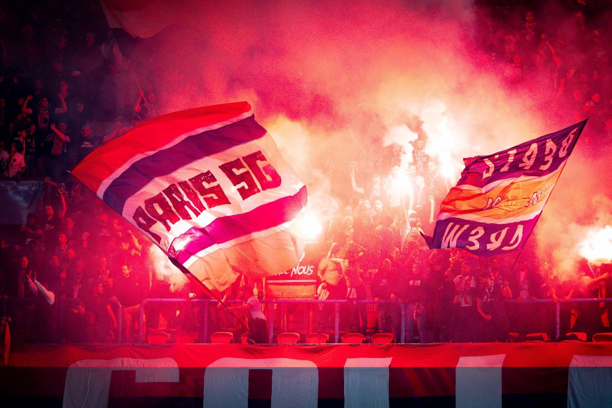 psg-fans-flaggen-1