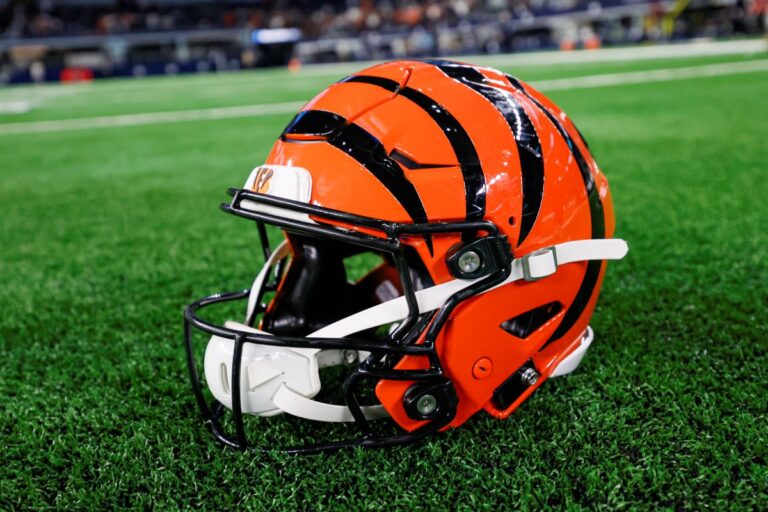 bengals-helm