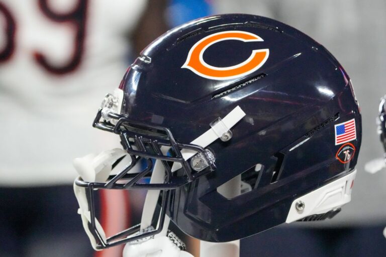chicago-bears-helm