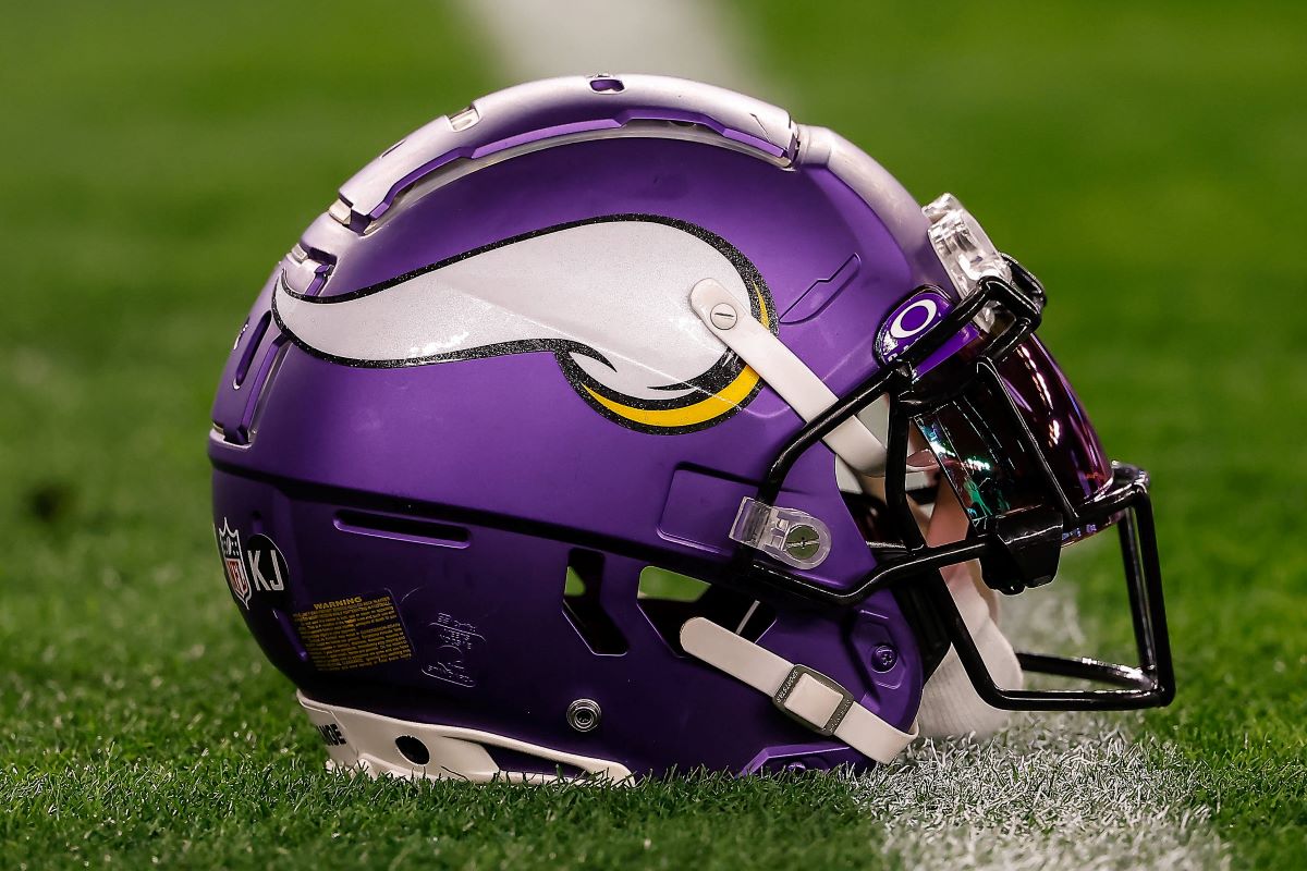 minnesota-vikings-helm