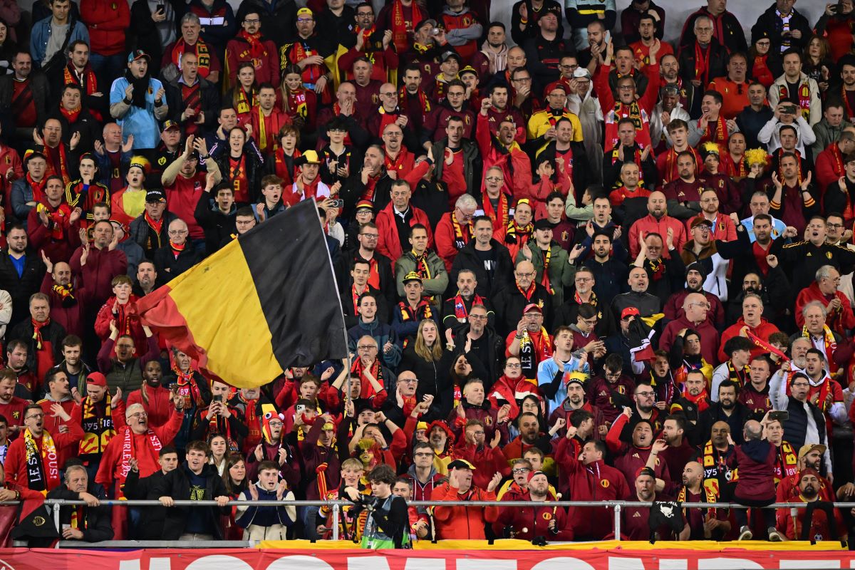 belgien-fans-flaggen