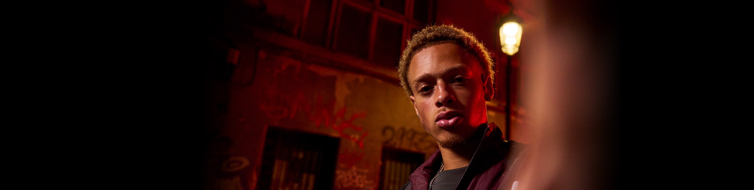 tipico-campaign-close-up-desktop