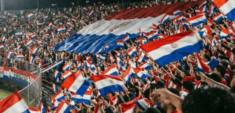 Paraguay-Fans