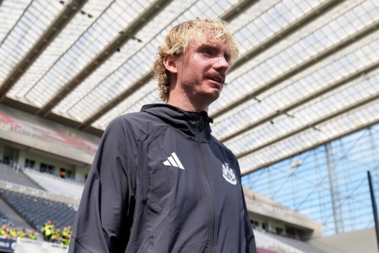 Nick Woltemade könnte in diesem Transferfenster noch wechseln. (Archivbild)