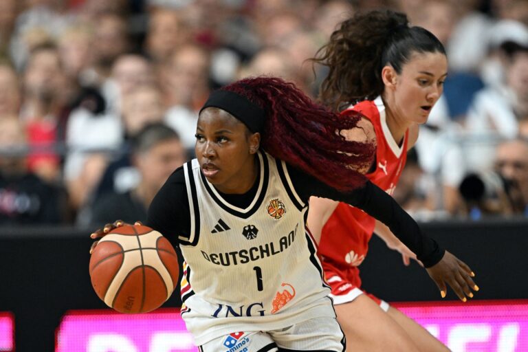 Aufbauspielerin Alexis Peterson soll die deutsche Mannschaft bei der WM anführen. (Archivbild)