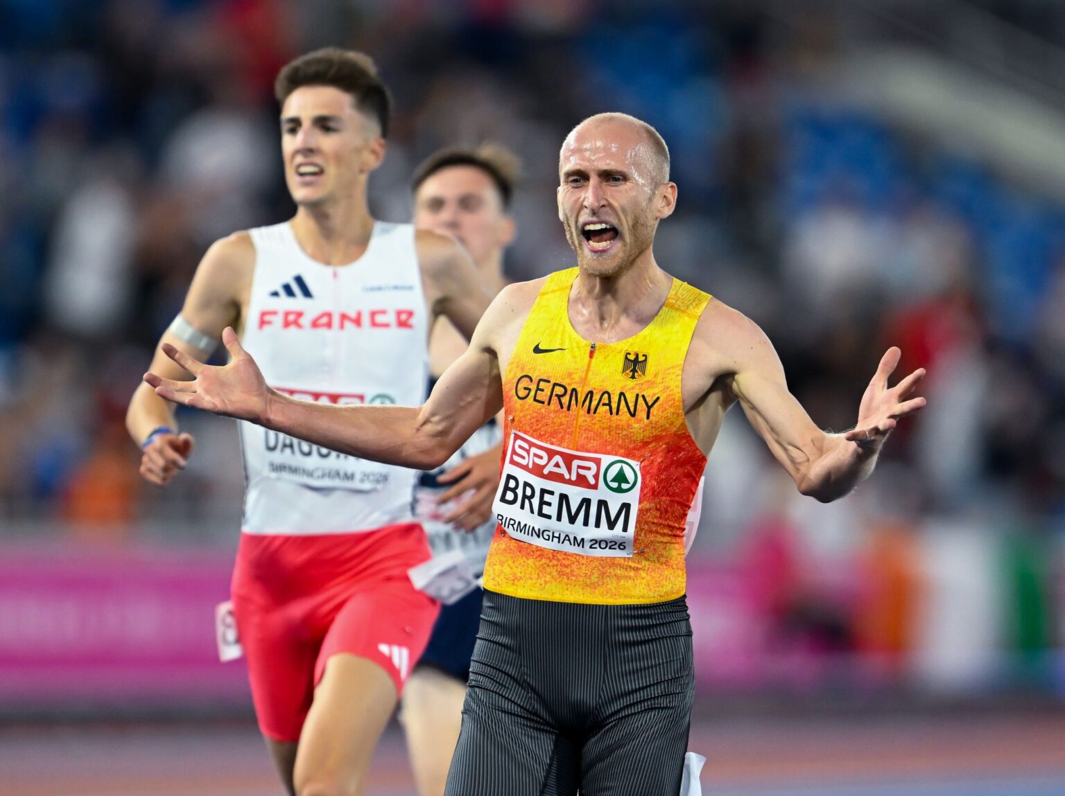 Florian Bremm stürmte zu EM-Silber über 5.000 Meter.