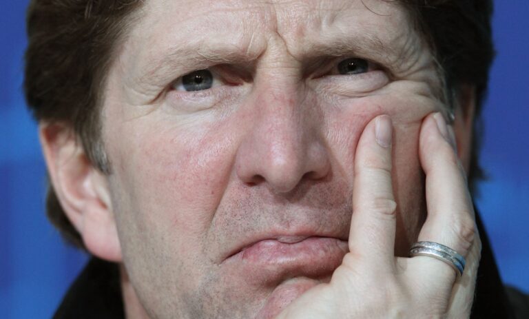 Die Verpflichtung von Mike Babcock als Trainer der Edmonton Oilers ist umstritten. (Archiv-Foto)