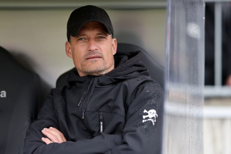 Alexander Blessin steht vor einem Wechsel auf die Trainerbank von Borussia Mönchengladbach. (Archivbild)