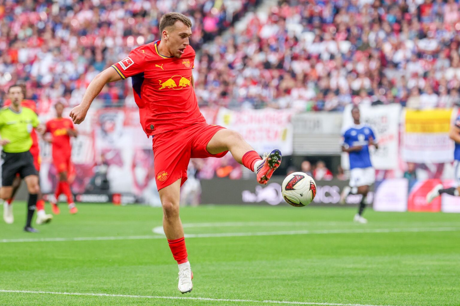 Nationalspieler Brajan Gruda musste bei der Auswärtspartie in Leverkusen verletzt ausgewechselt werden. (Archivbild)