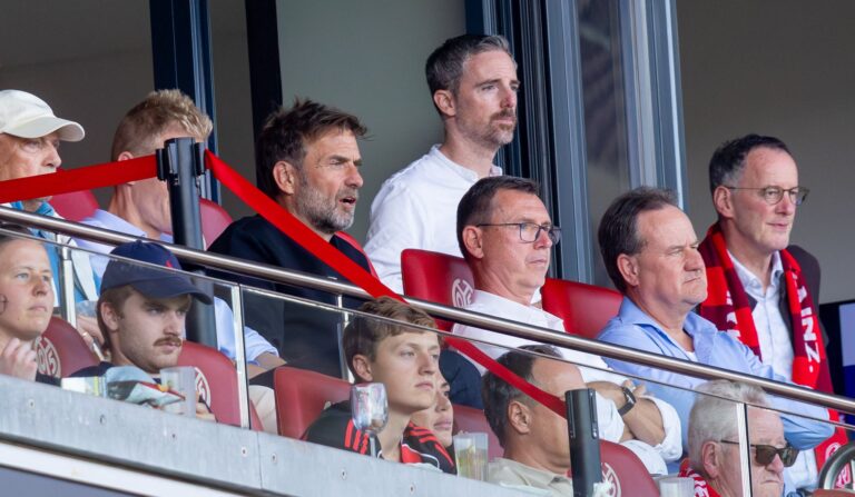 Der Bundestrainer schaute sich zuletzt mehrere Bundesliga-Spiele an. (Archivbild)
