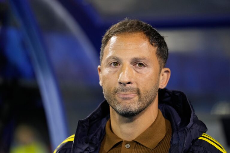 Domenico Tedesco steht bei Bologna vor dem Aus. (Archivfoto)