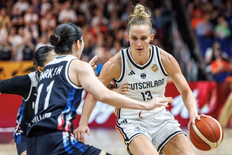 Leonie Fiebich will mit Deutschlands Basketballerinnen erstmals in Halbfinale.