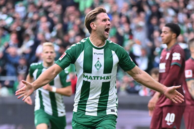 Niclas Füllkrug jubelt über sein Tor gegen Augsburg.