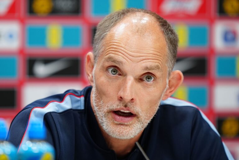 Thomas Tuchel und seine Engländer treten am Dienstag in Tschechien an.
