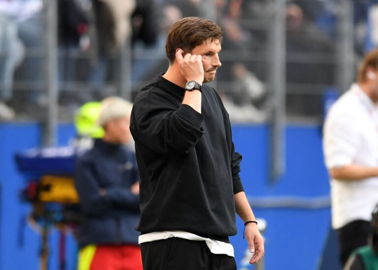 Hatte nach dem 0:5 des HSV andere Sorgen, als sich um seinen Ex-Spieler Ransford Königsdörffer zu kümmern: Trainer Merlin Polzin.