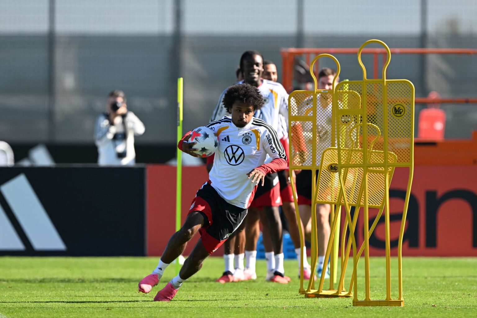 Karim Adeymi kommt über sein hohes Tempo ins Spiel. (Archivbild)