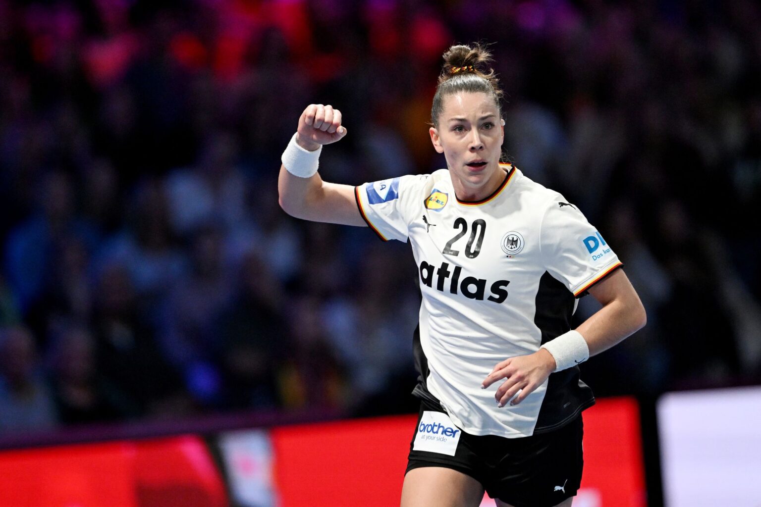 Verließ die Bundesliga 2020 in Richtung Ungarn: Handballerin Emily Vogel. (Archivbild)