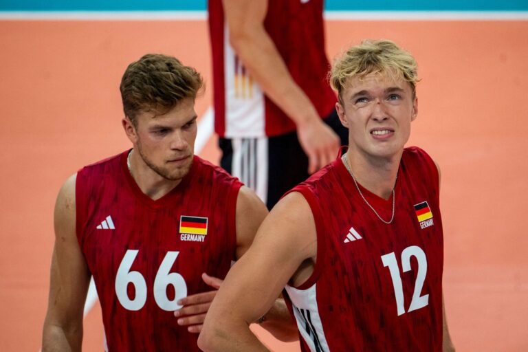 Gegen Polen chancenlos: die deutschen Volleyballer. (Archivbild)