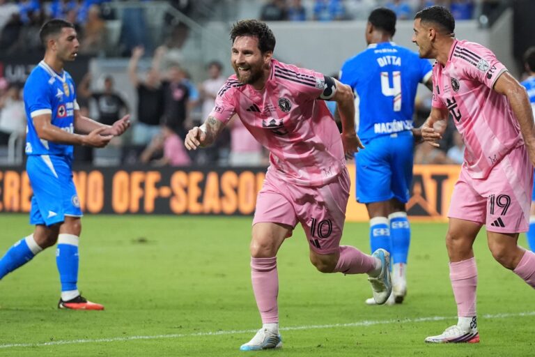 Einer Sperre entwischt: Lionel Messi profitiert von einer besonderen Regelung in der MLS. (Archivfoto)