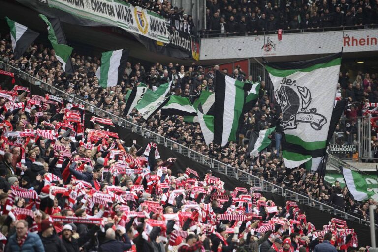 Köln-Gladbach-Fans