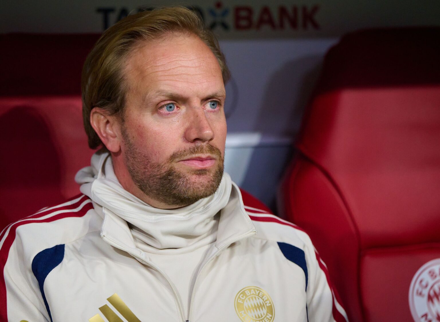 Aaron Danks vertritt seinen erkrankten Boss Vincent Kompany weiter. (Archivbild)