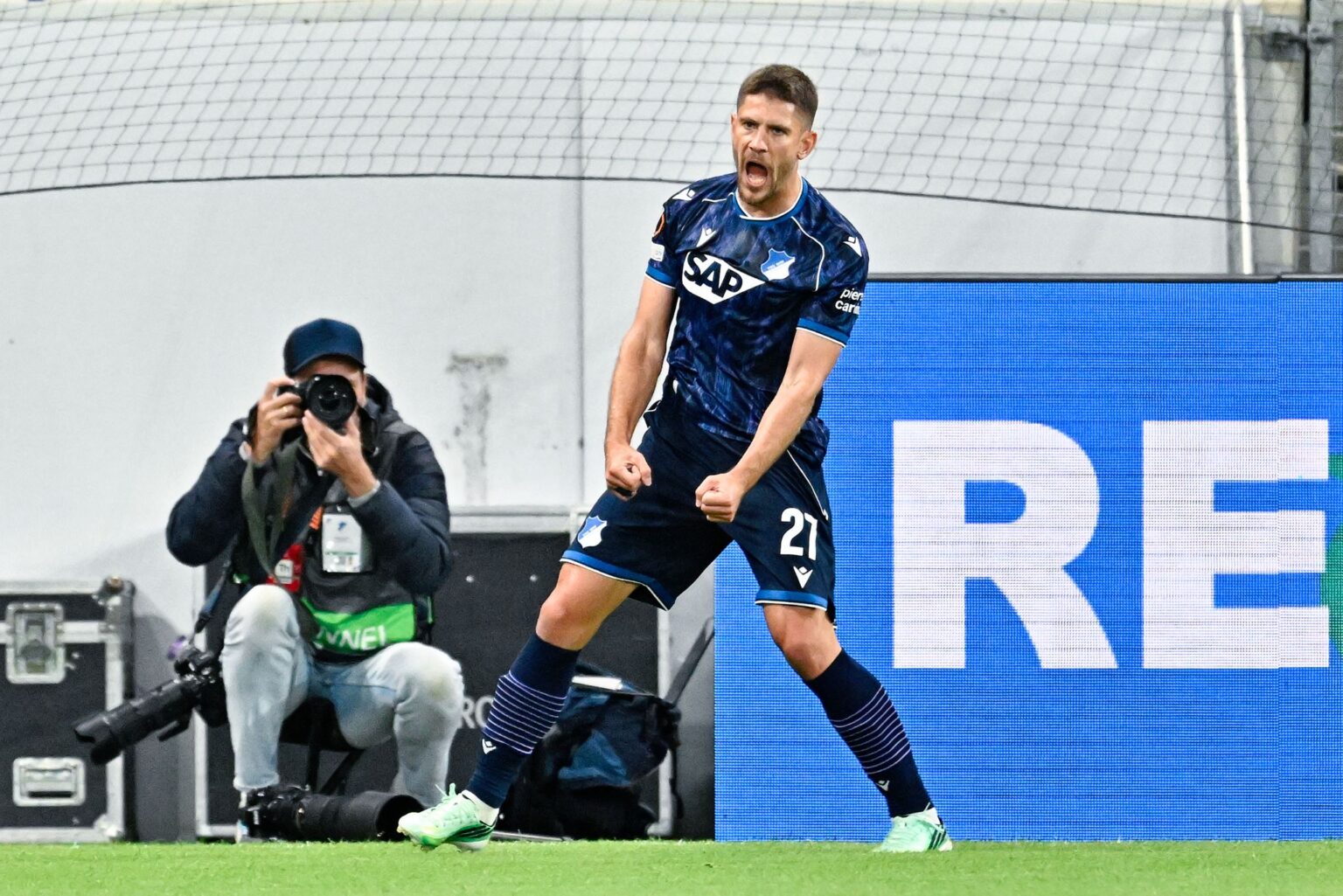 Torjubel gegen Lyon: Hoffenheims Offensivstar Andrej Kramaric.