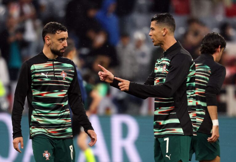 Spielt wohl nicht mehr mit Ronaldo in der Auswahl: Bruno Fernandes (l). (Archivbild)