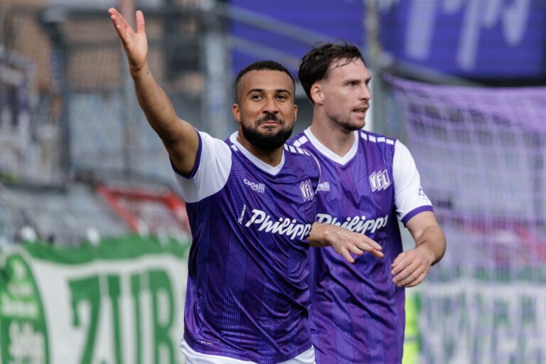 Jubel beim VfL Osnabrück: Daniel-Kofi Kyereh und Co. feierten einen verdienten Heimsieg.