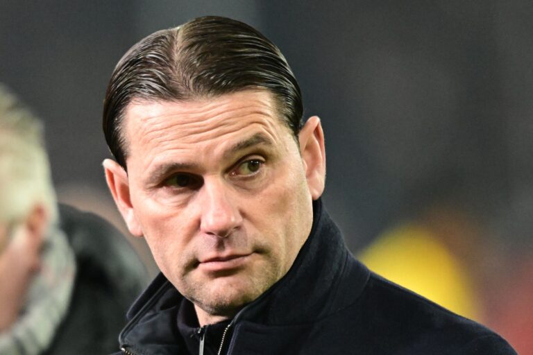 Gerardo Seoane konnte wegen einer Entzündung des Gleichgewichtsnervs zeitweise nicht mehr stehen. (Archivbild)